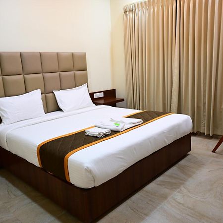 Unnati Stay Inn Vijayapura Bijāpur 外观 照片