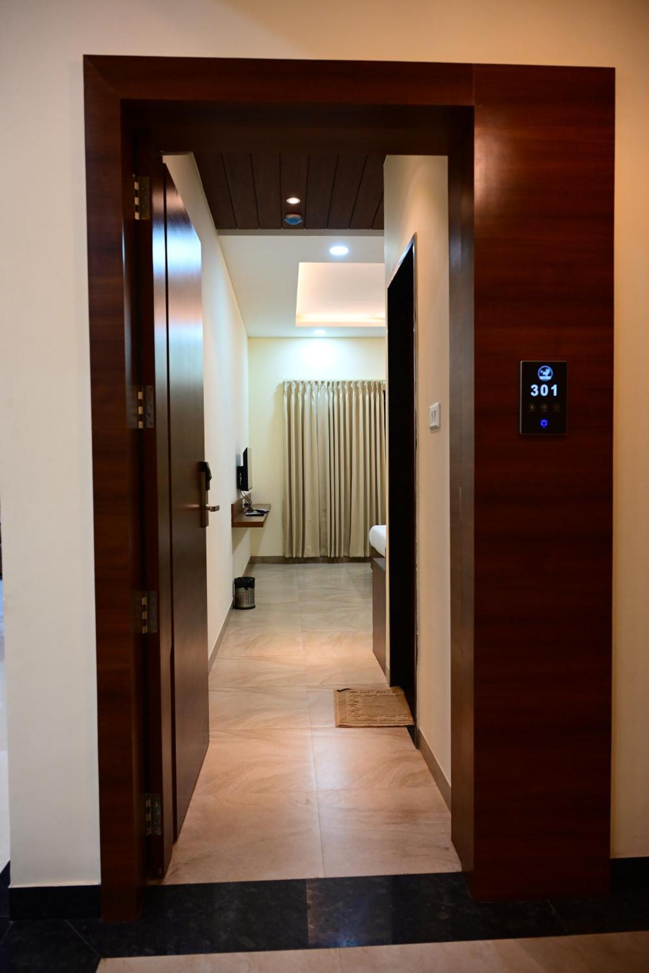 Unnati Stay Inn Vijayapura Bijāpur 外观 照片