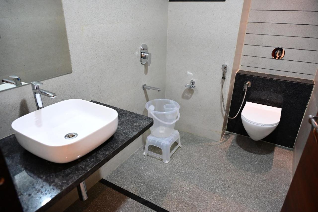 Unnati Stay Inn Vijayapura Bijāpur 外观 照片