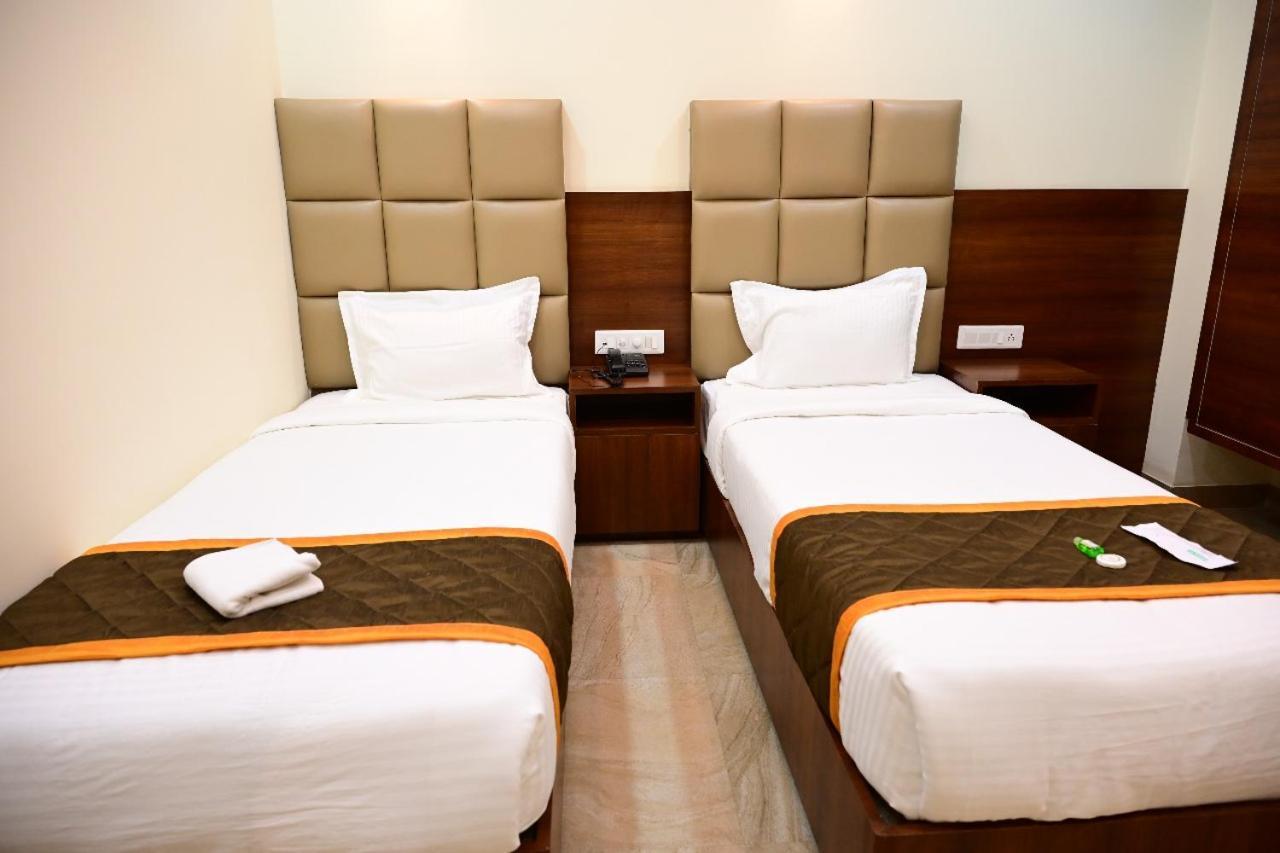 Unnati Stay Inn Vijayapura Bijāpur 外观 照片